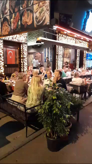 İstanbul Enjoyer Cafe & Restaurant · Fotoğraflar 19