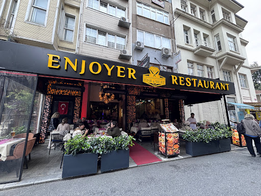 İstanbul Enjoyer Cafe & Restaurant · Fotoğraflar 17